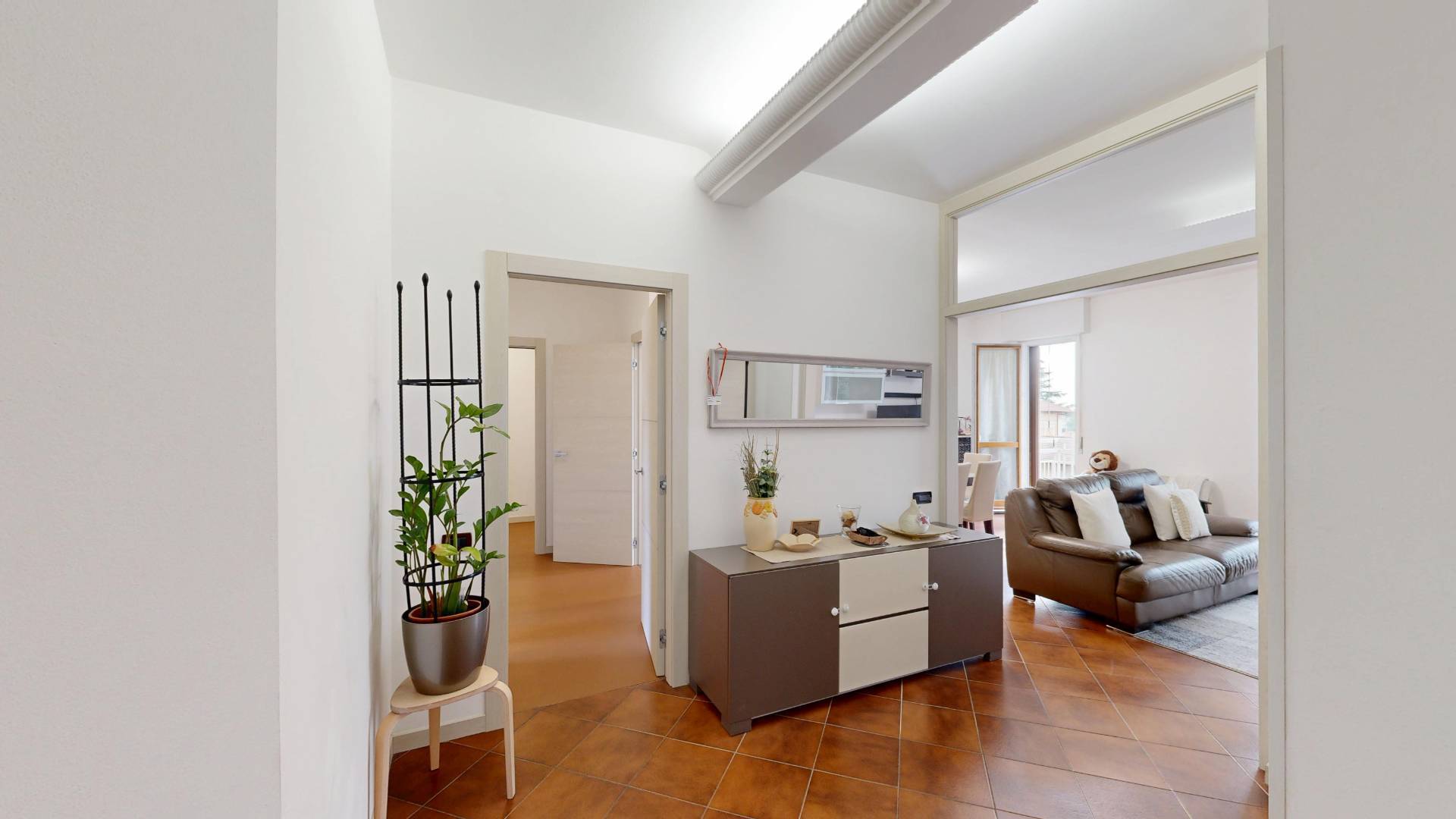 Appartamento in vendita a Malnate, Centro