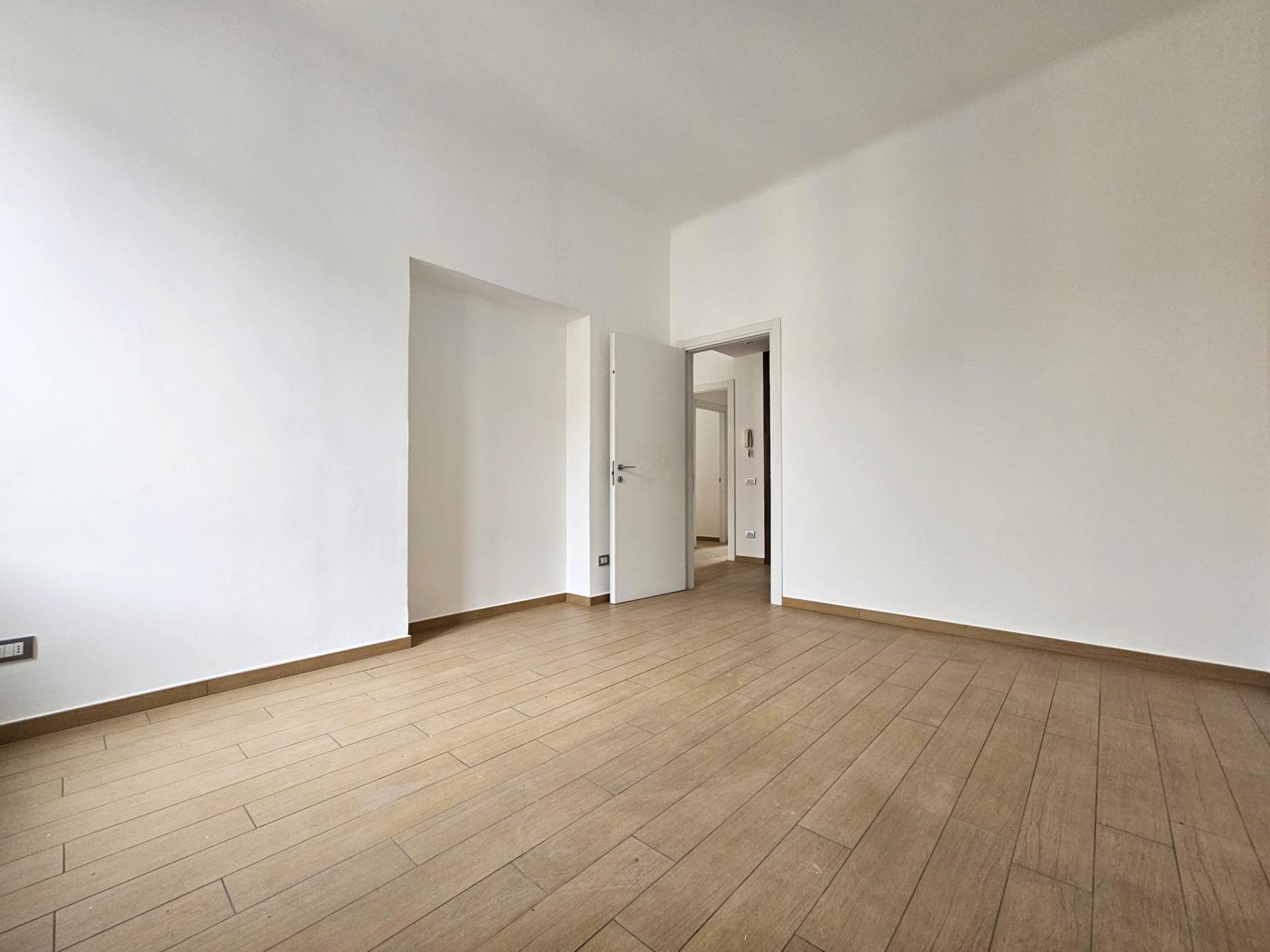 Appartamento in affitto a Malnate, Centro