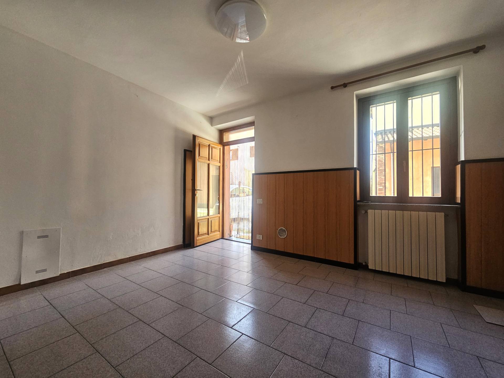 Appartamento in vendita a Malnate