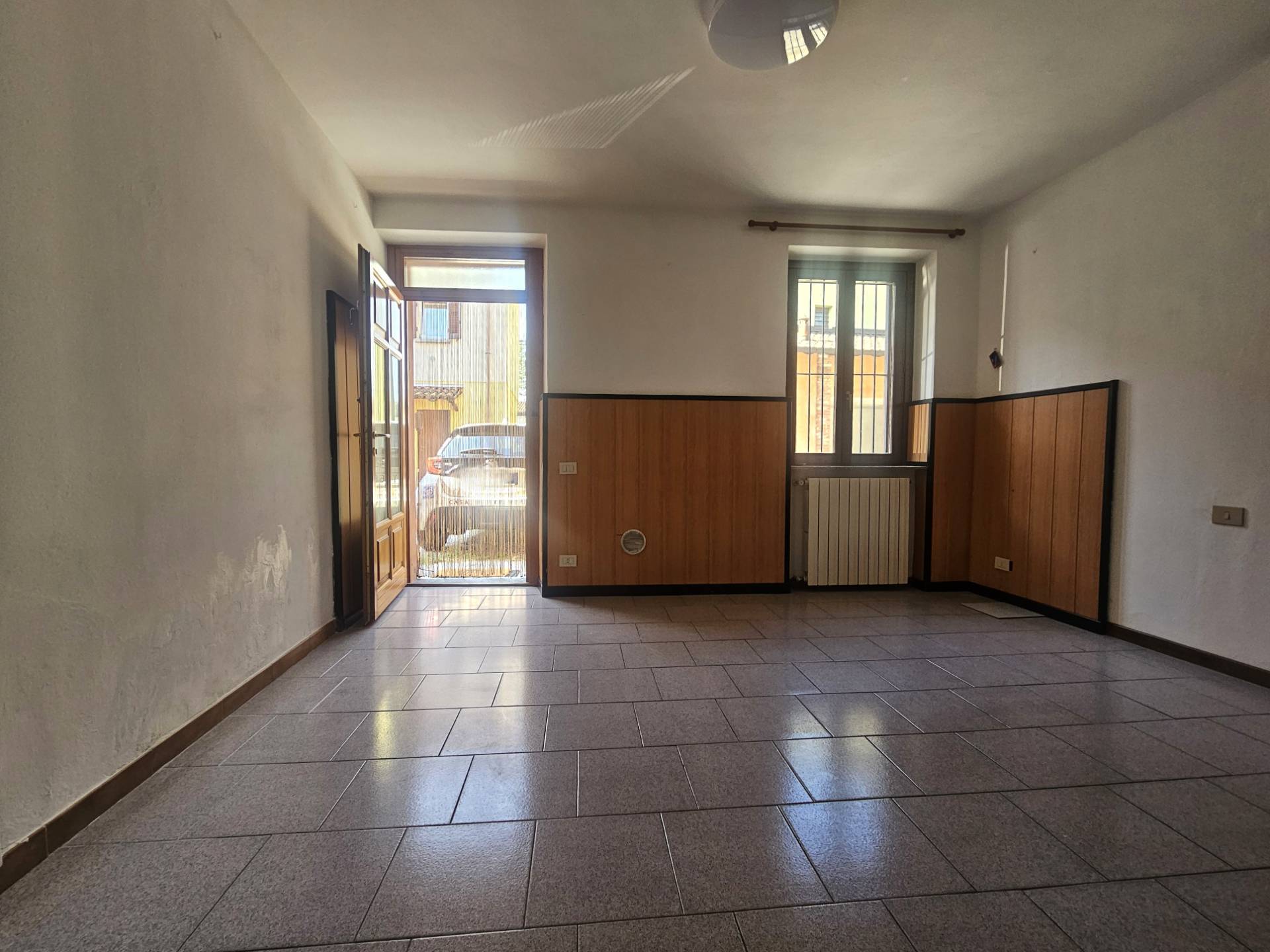 Appartamento in vendita a Malnate