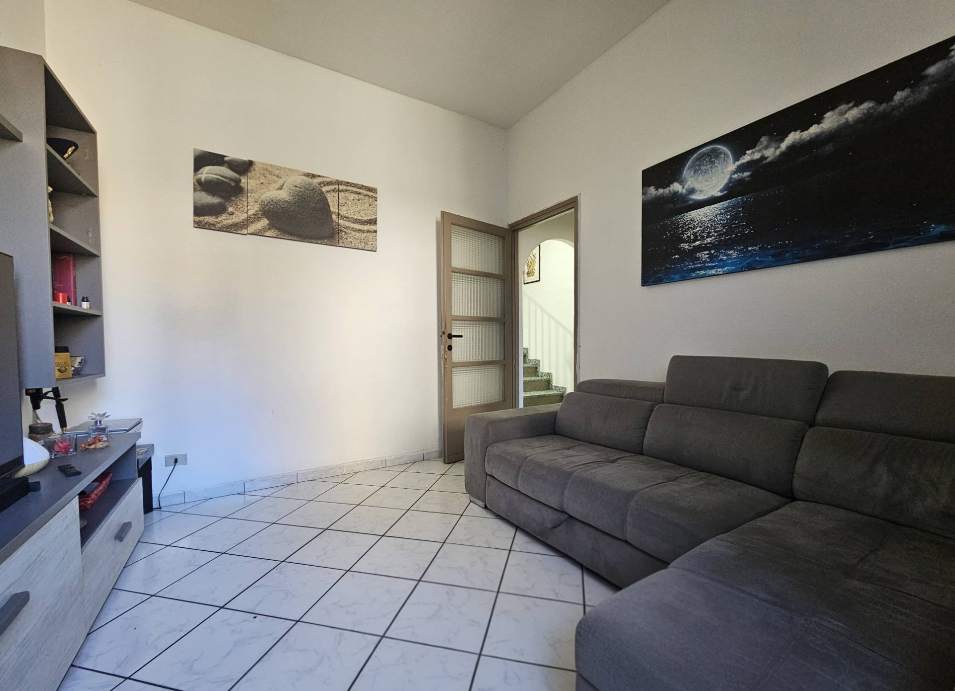 Porzione di casa in vendita a Malnate, Centro