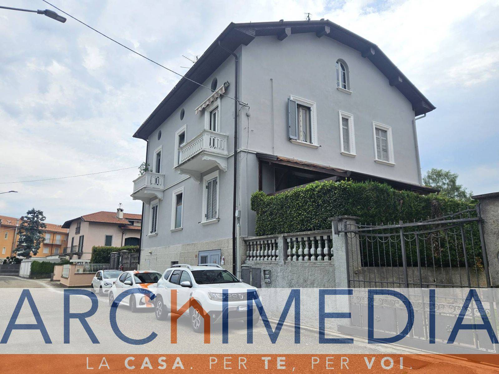 Appartamento in vendita a Malnate, San Salvatore