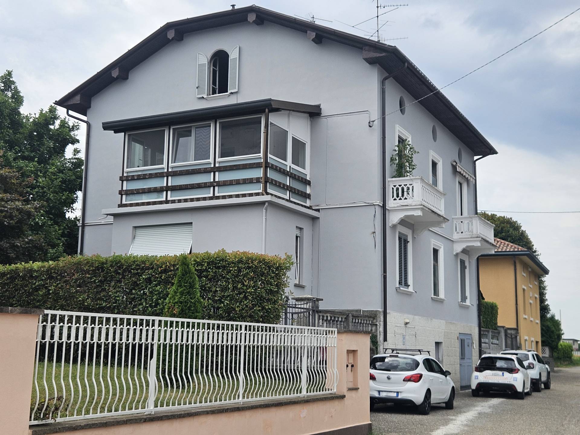 Appartamento in vendita a Malnate, San Salvatore