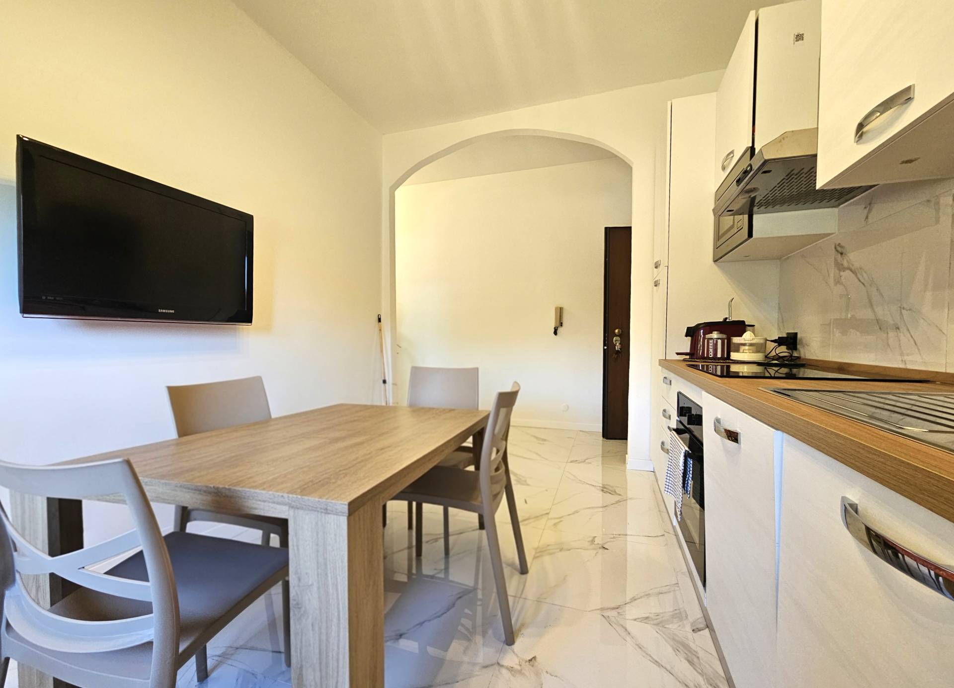Appartamento in vendita a Vedano Olona