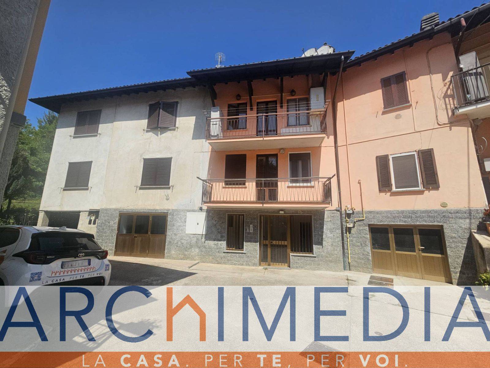 Appartamento in vendita a Malnate, Folla di Malnate