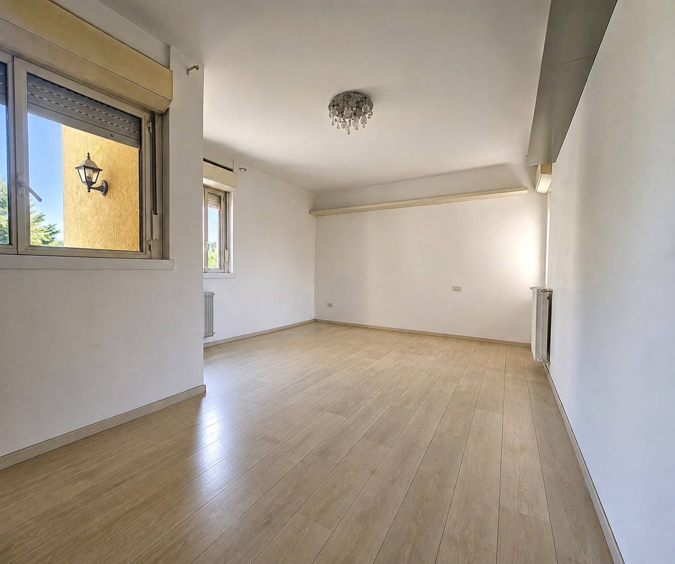 Appartamento in vendita a Varese, Bizzozzero