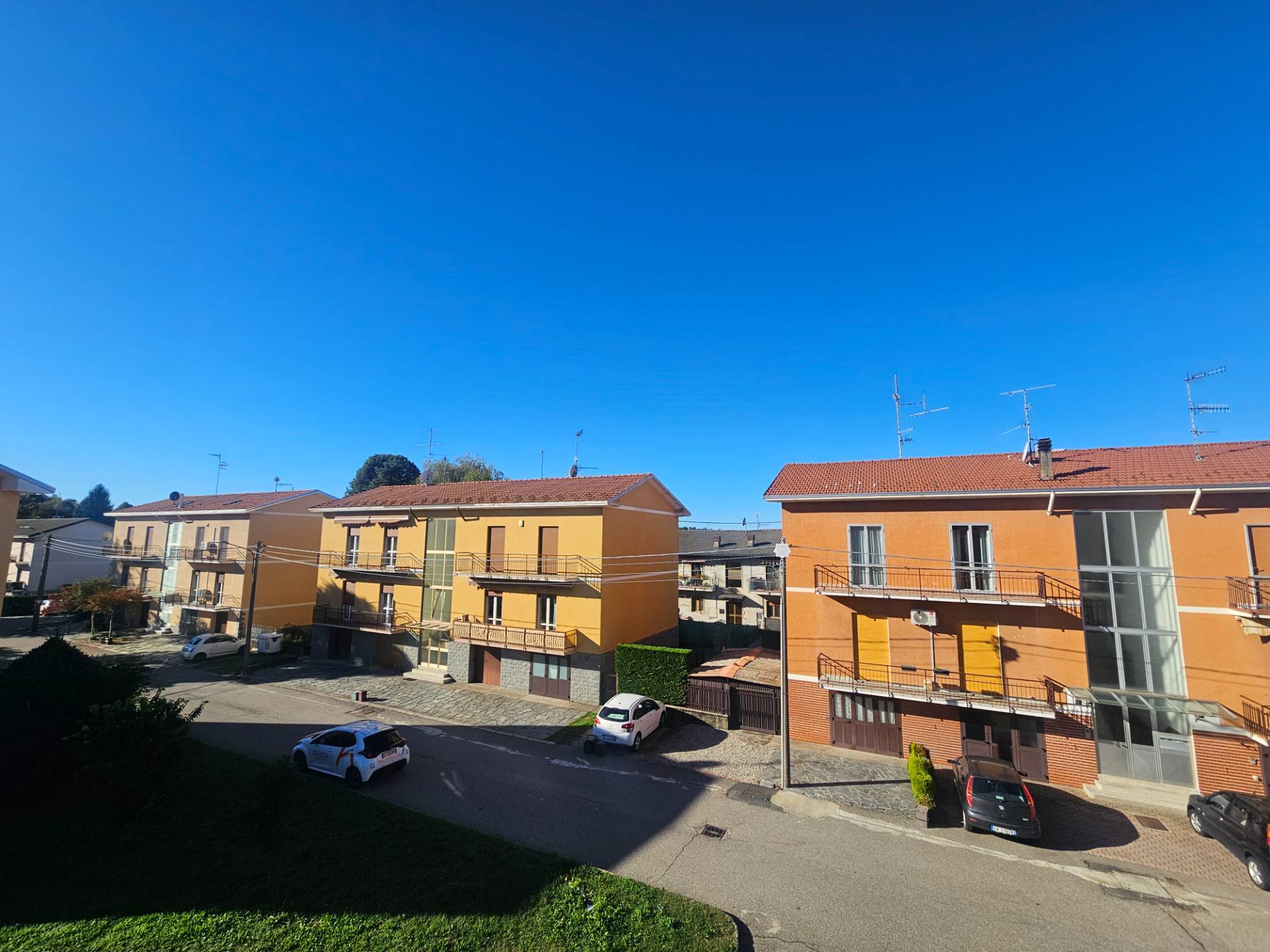Appartamento in vendita a Malnate, Gurone