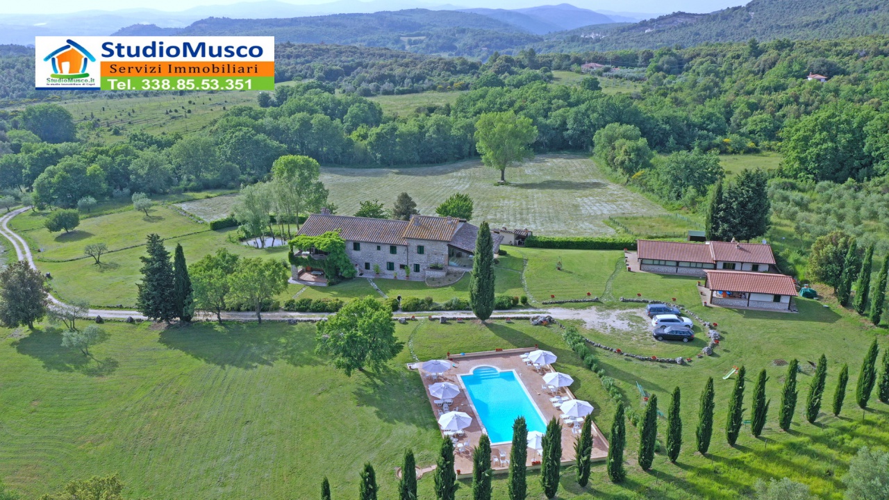 Villa in vendita in loc. case alte, Narni