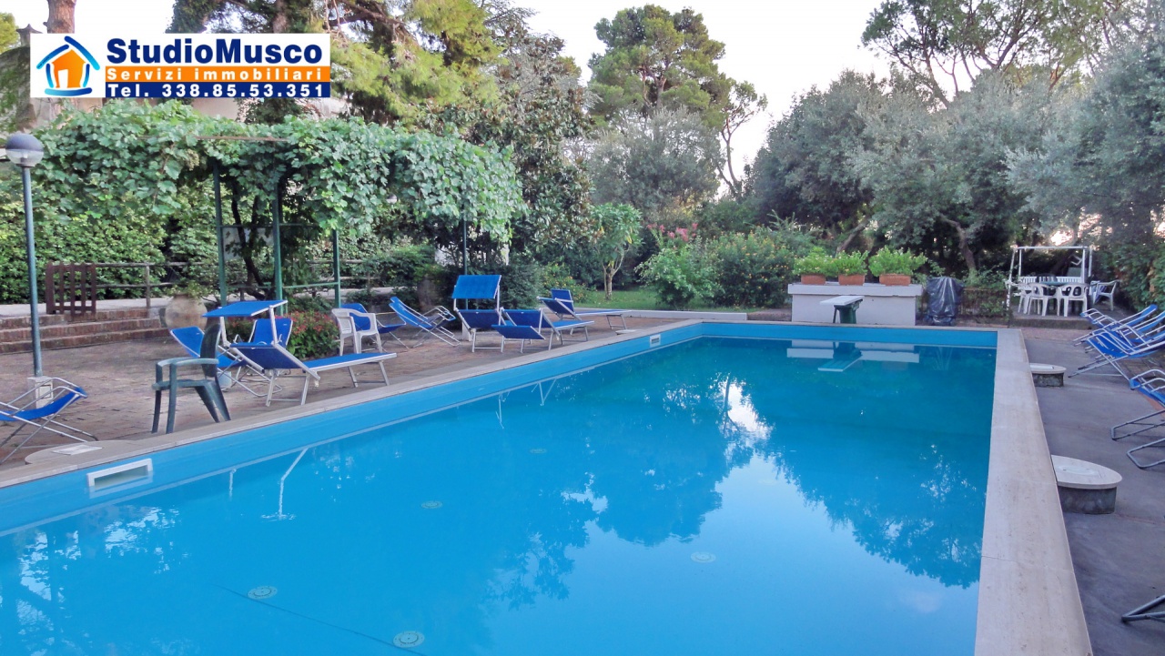 Villa con giardino in via damecuta, Anacapri