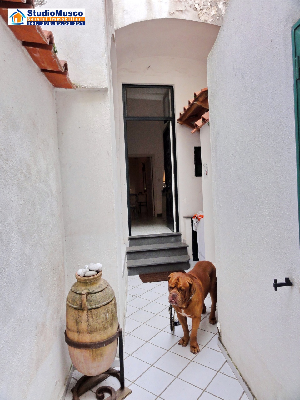 Casa indipendente arredata in affitto in via madonna delle grazie, Capri