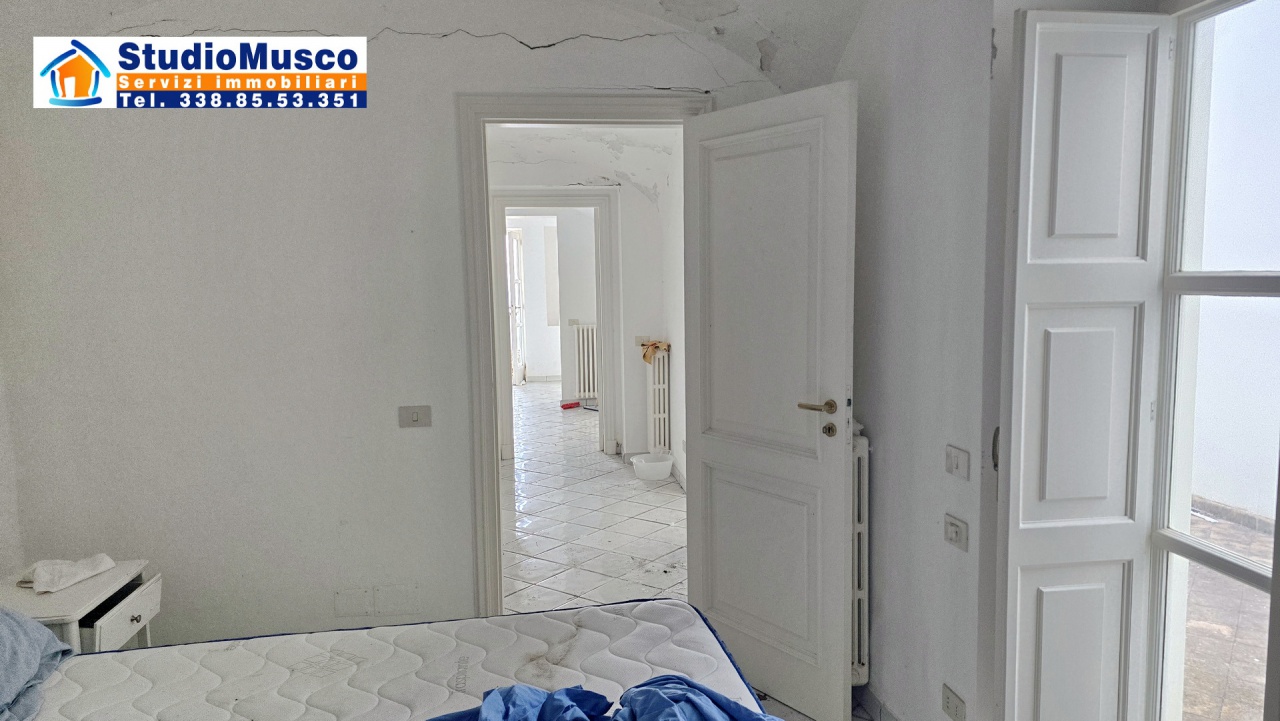 Appartamento con giardino in via lo palazzo, Capri