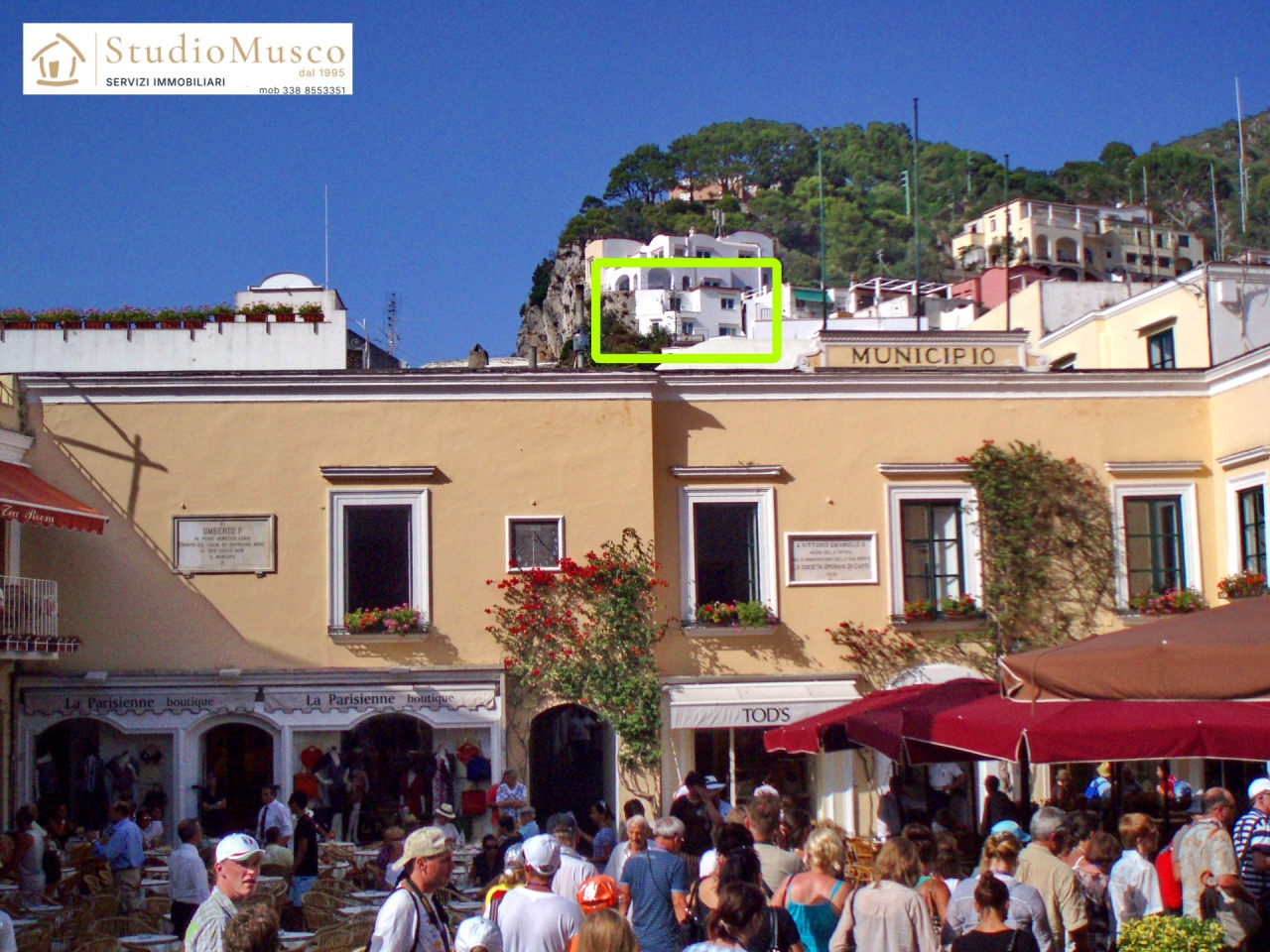 Casa indipendente con terrazzo in via sopramonte, Capri