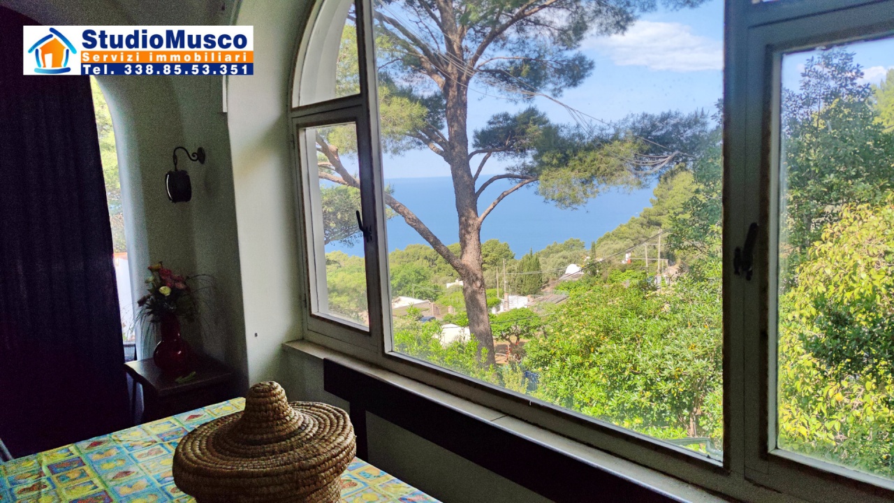 Casa indipendente con giardino in salita ceselle, Anacapri