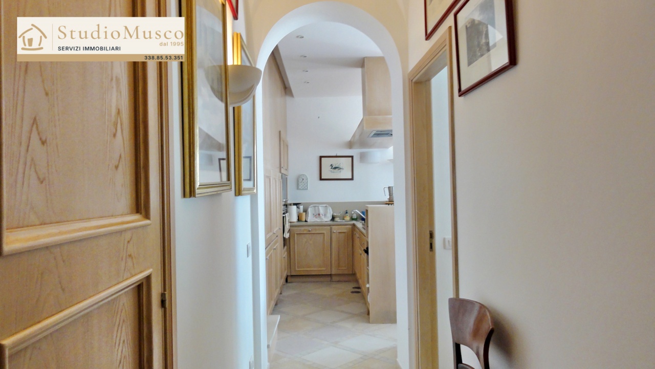 Appartamento in vendita in via dalmazio birago, Capri