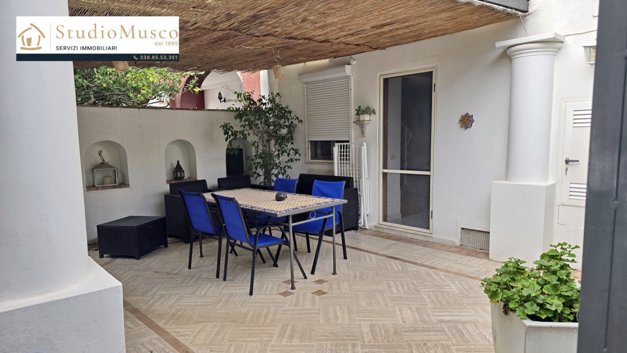 Casa indipendente in vendita in via vanassina, Capri