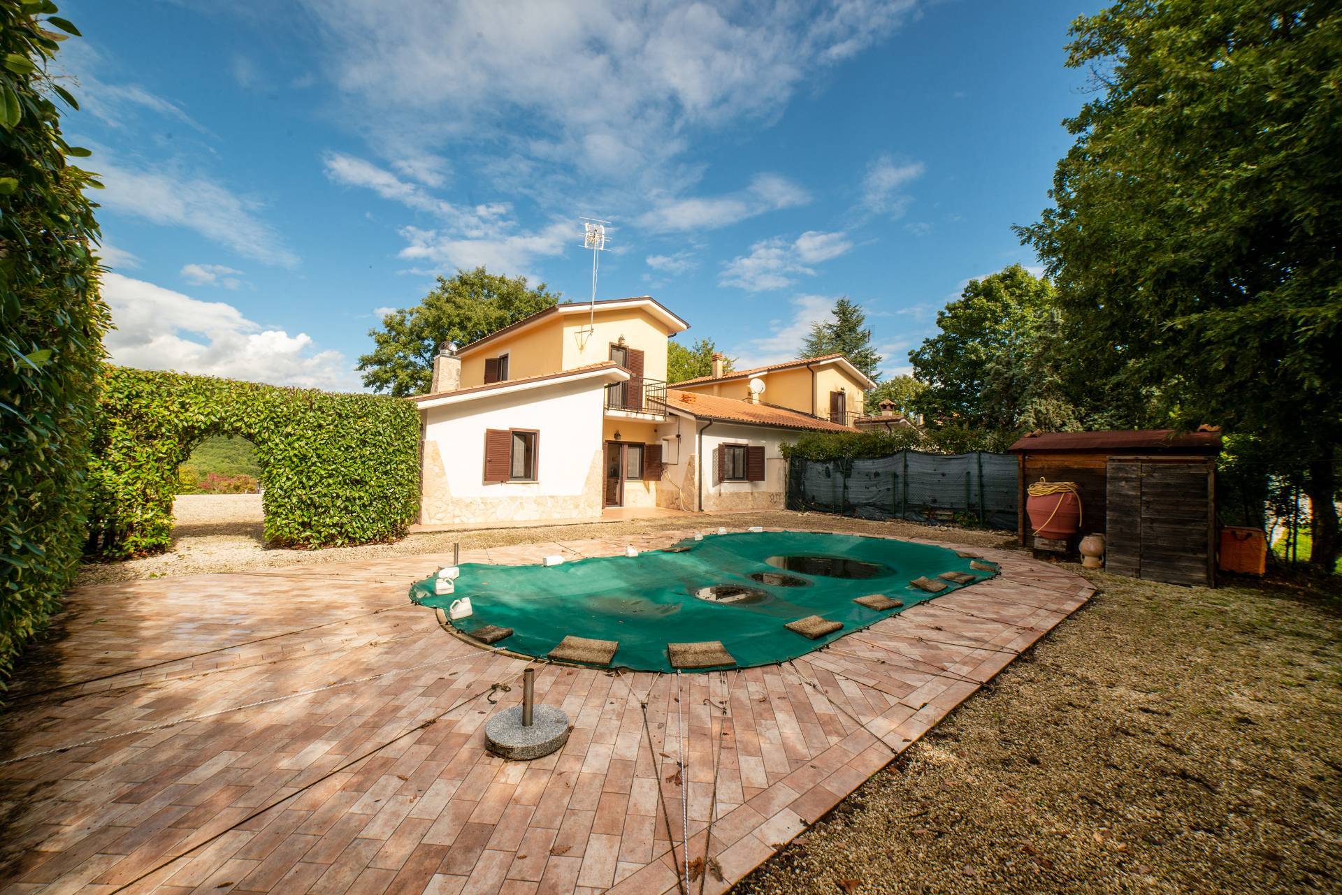 Villa bifamiliare in vendita a Torricella in Sabina, Ornaro Alto