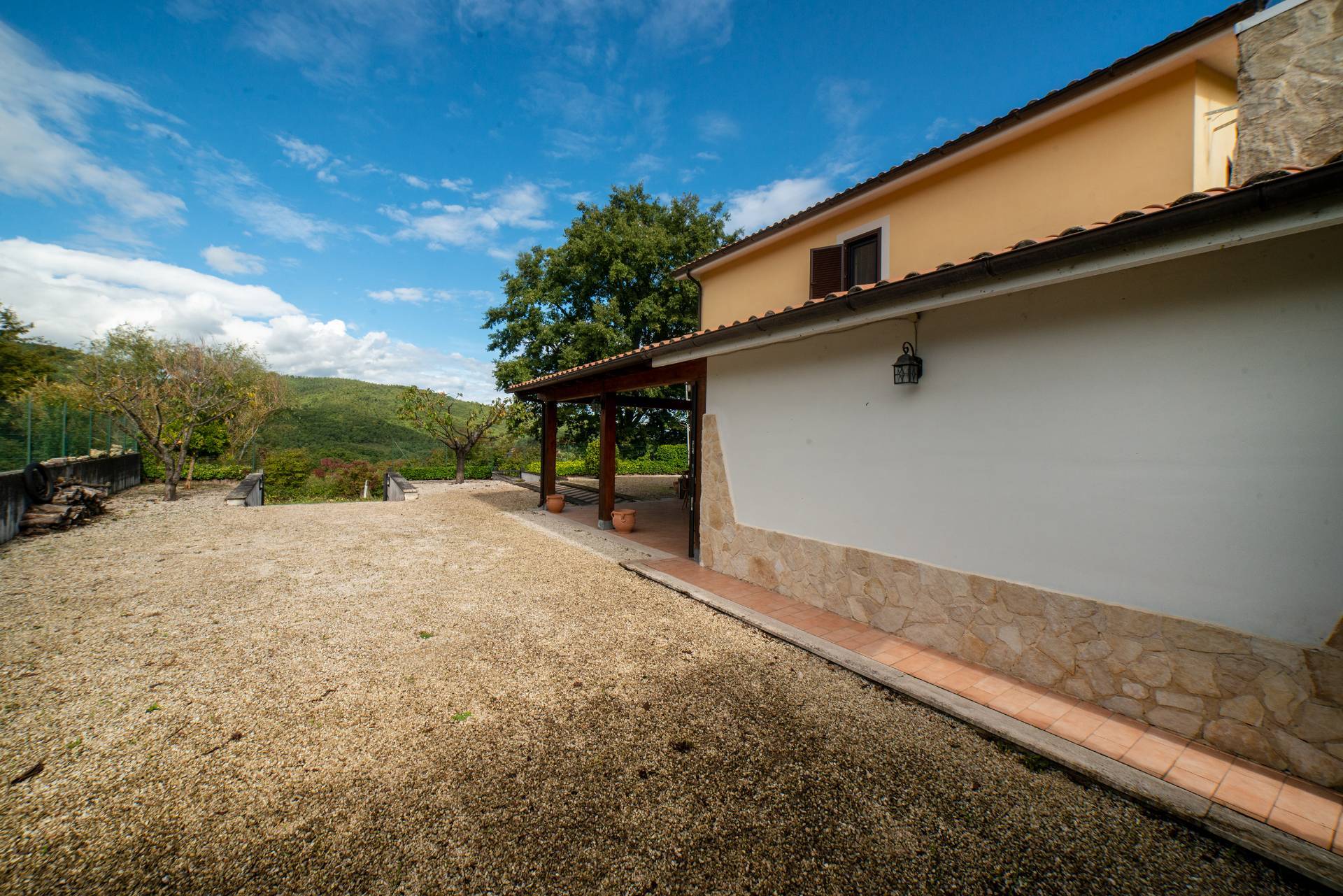 Villa bifamiliare in vendita a Torricella in Sabina, Ornaro Alto