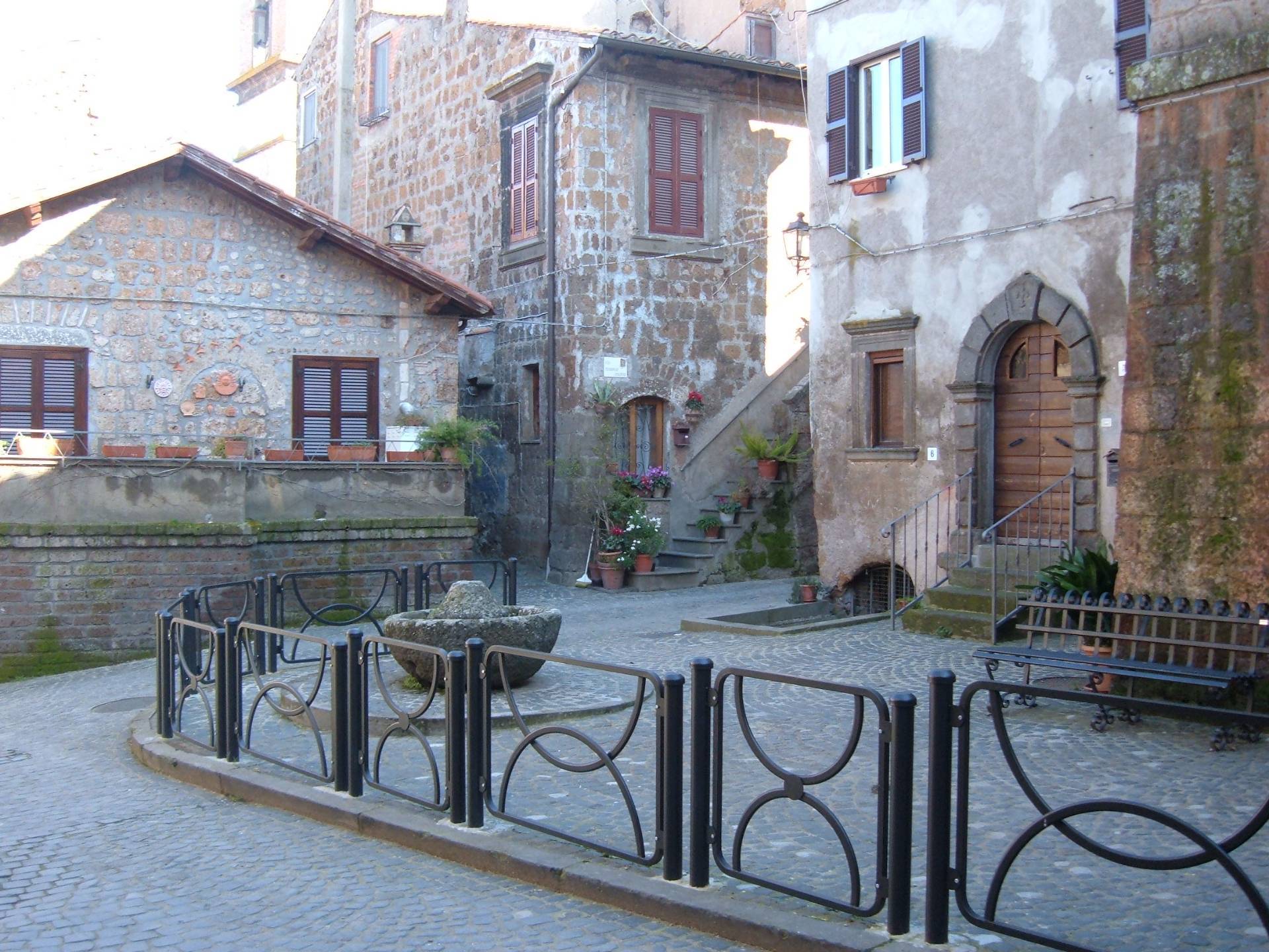 Casa indipendente in vendita a Barbarano Romano