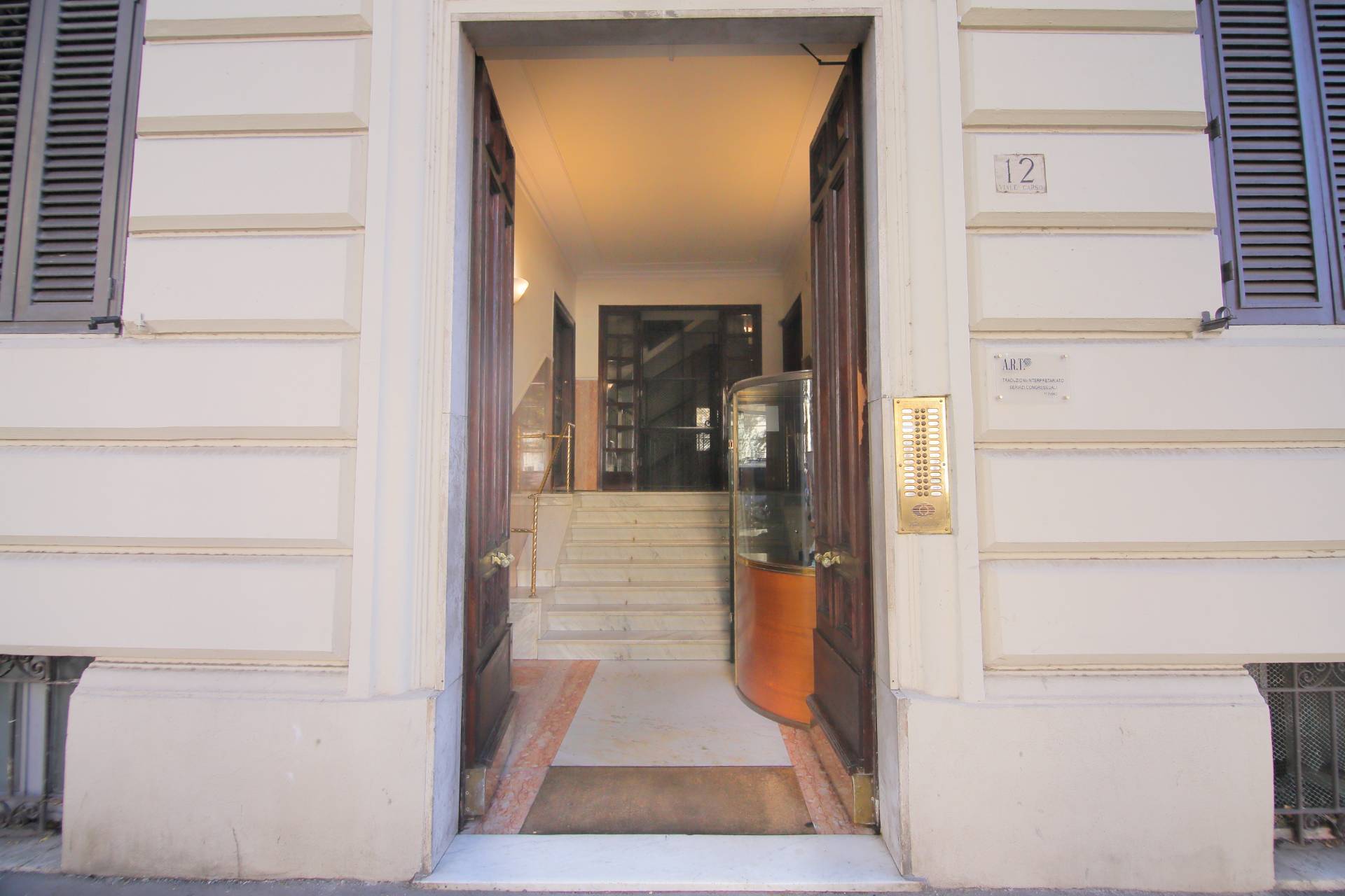 2 locali in vendita a Roma, Prati