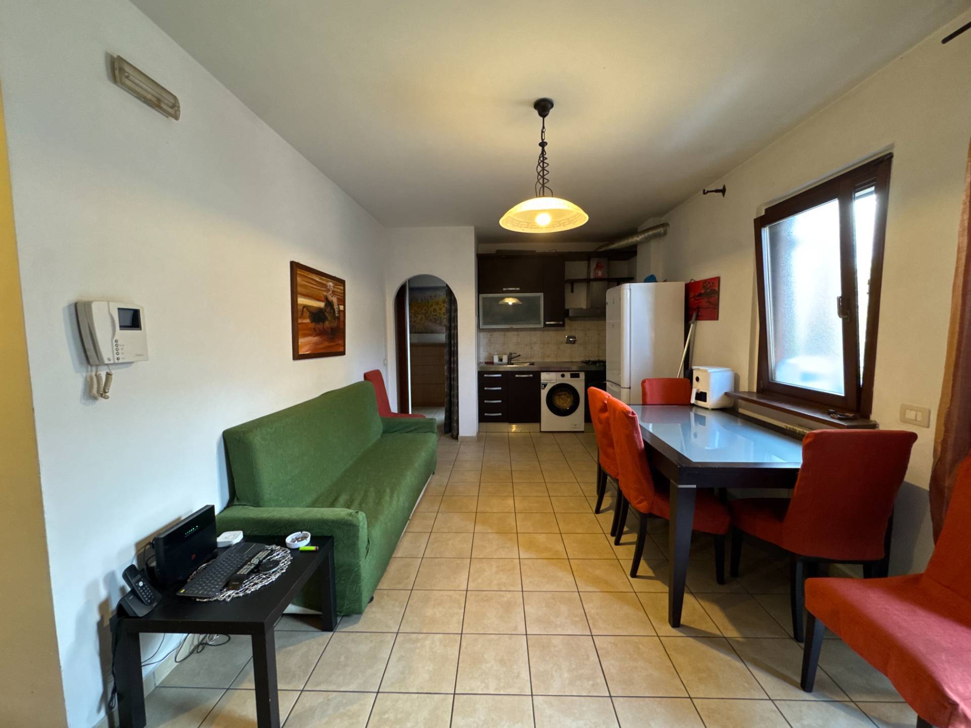 2 locali in vendita a Guidonia Montecelio, Villalba