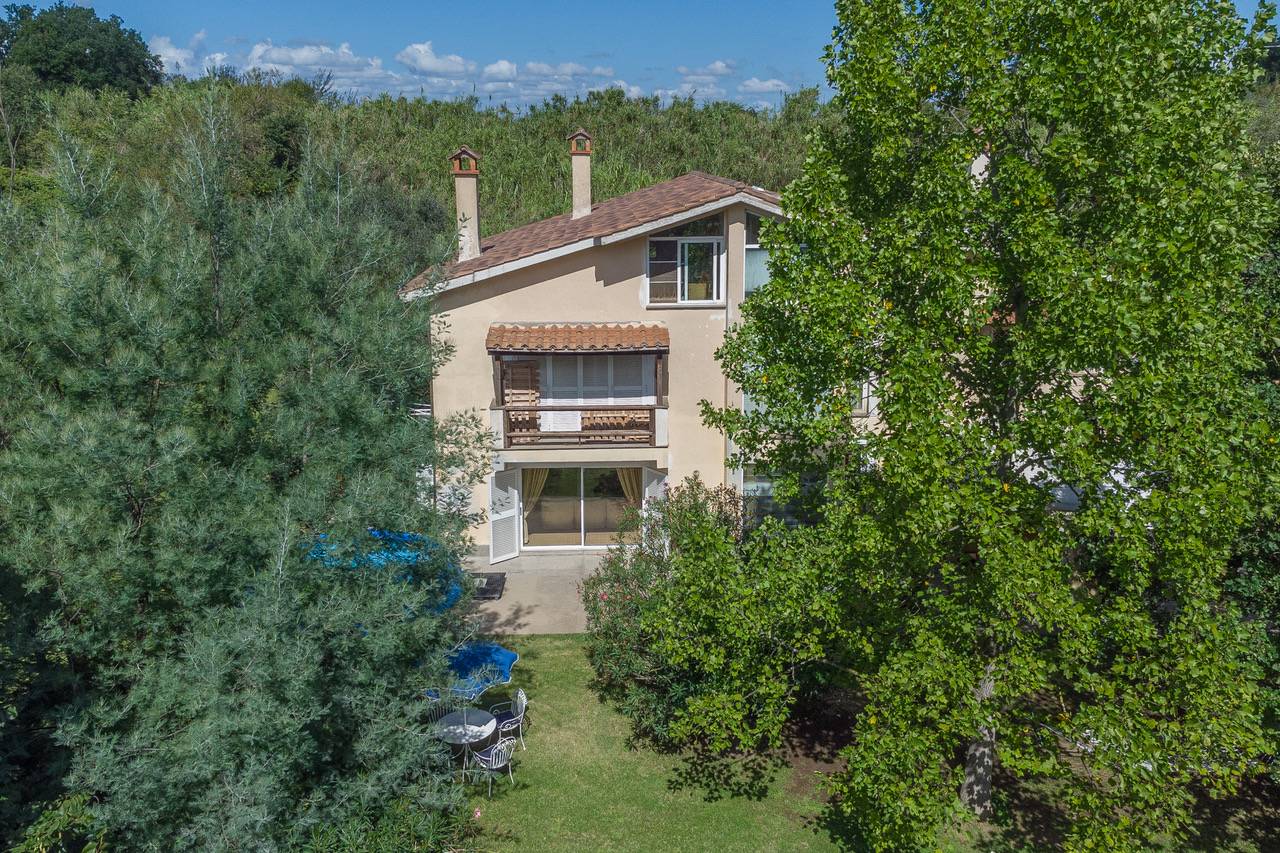 Villa in vendita a Campagnano di Roma, Loc. Selva Grossa