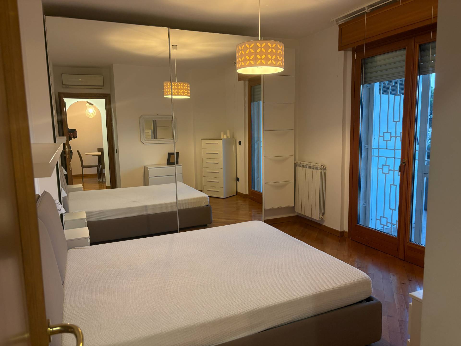 2 locali in affitto a Roma, Saxarubra