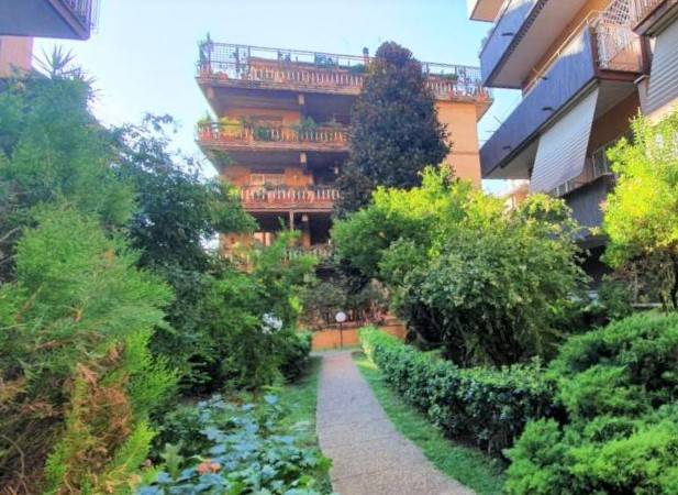 2 locali in affitto a Roma, Talenti