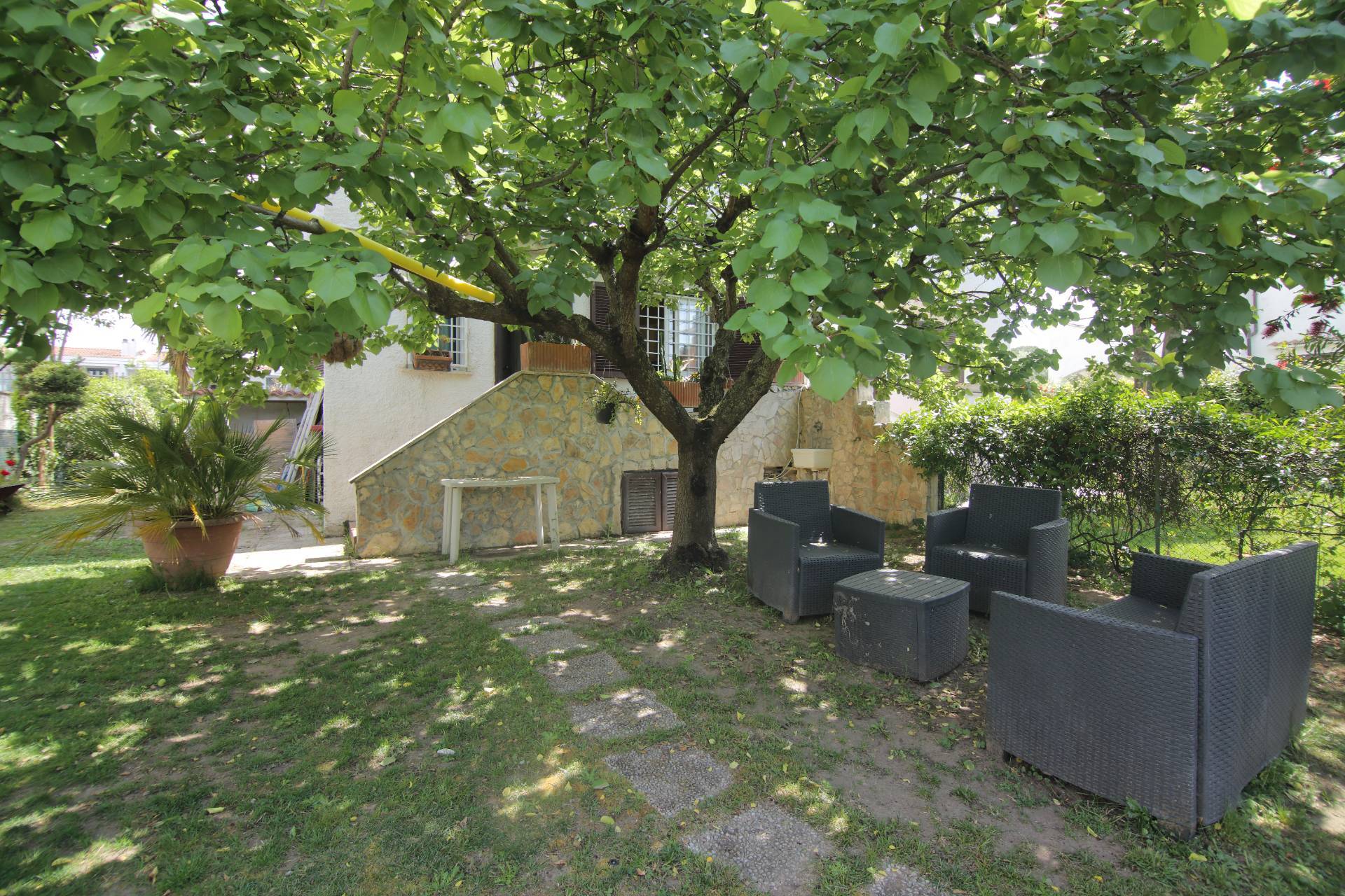Villa quadrifamiliare in vendita a Anzio, Falasche