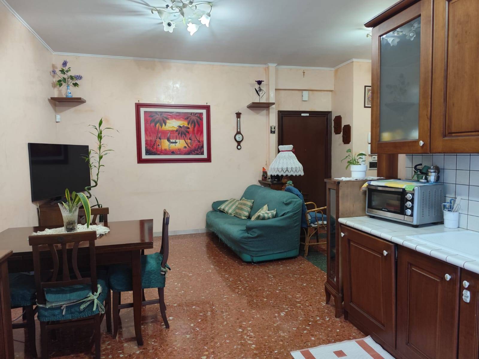 3 locali in vendita a Roma, Magliana