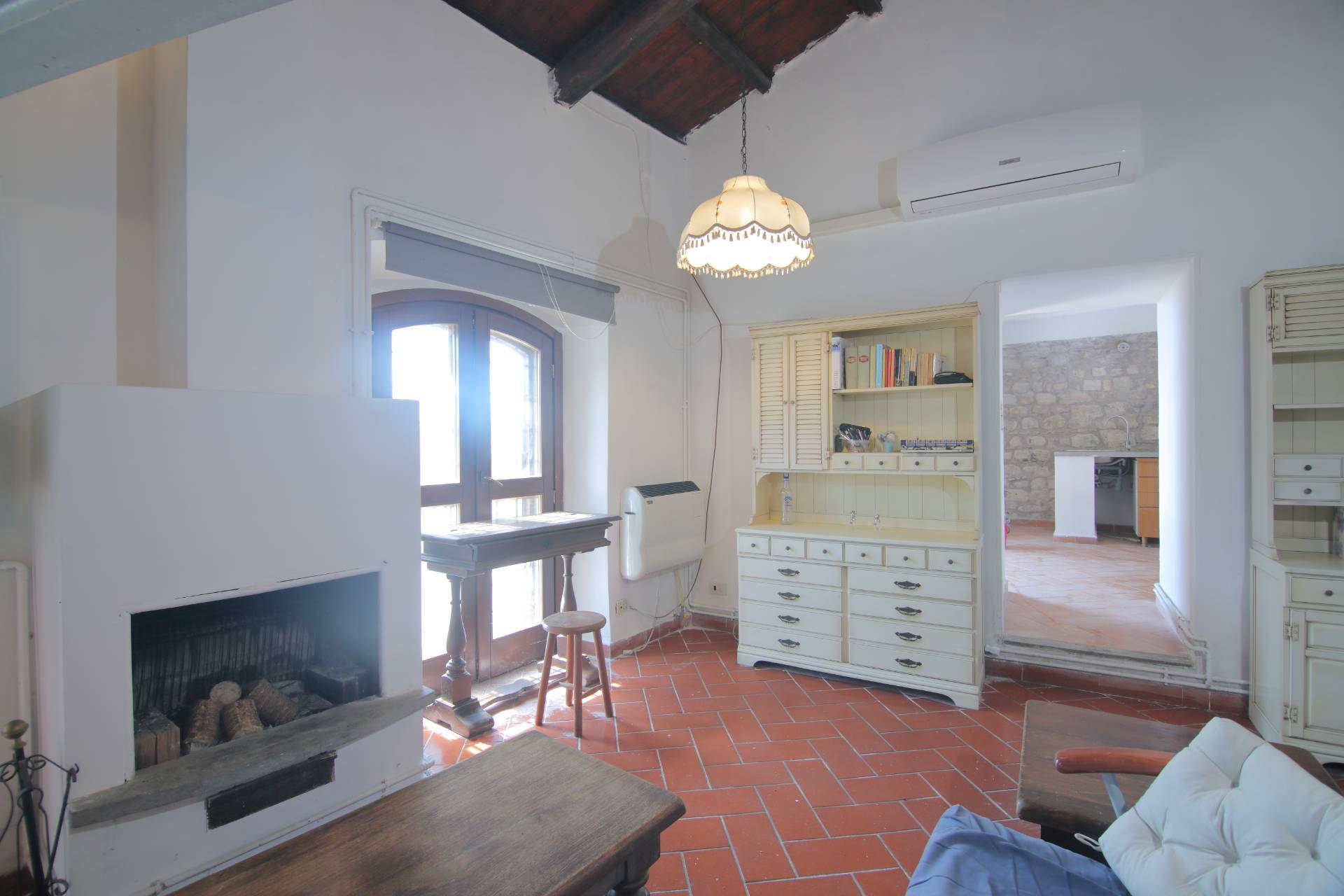3 locali in vendita a Castelnuovo di Porto