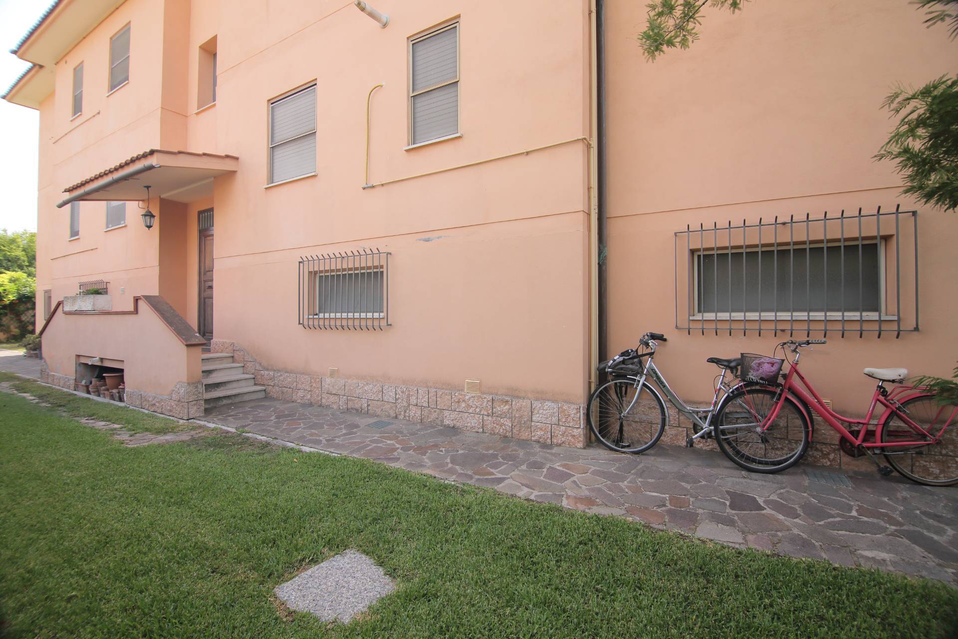 3 locali in vendita a Roma, Ostia Antica