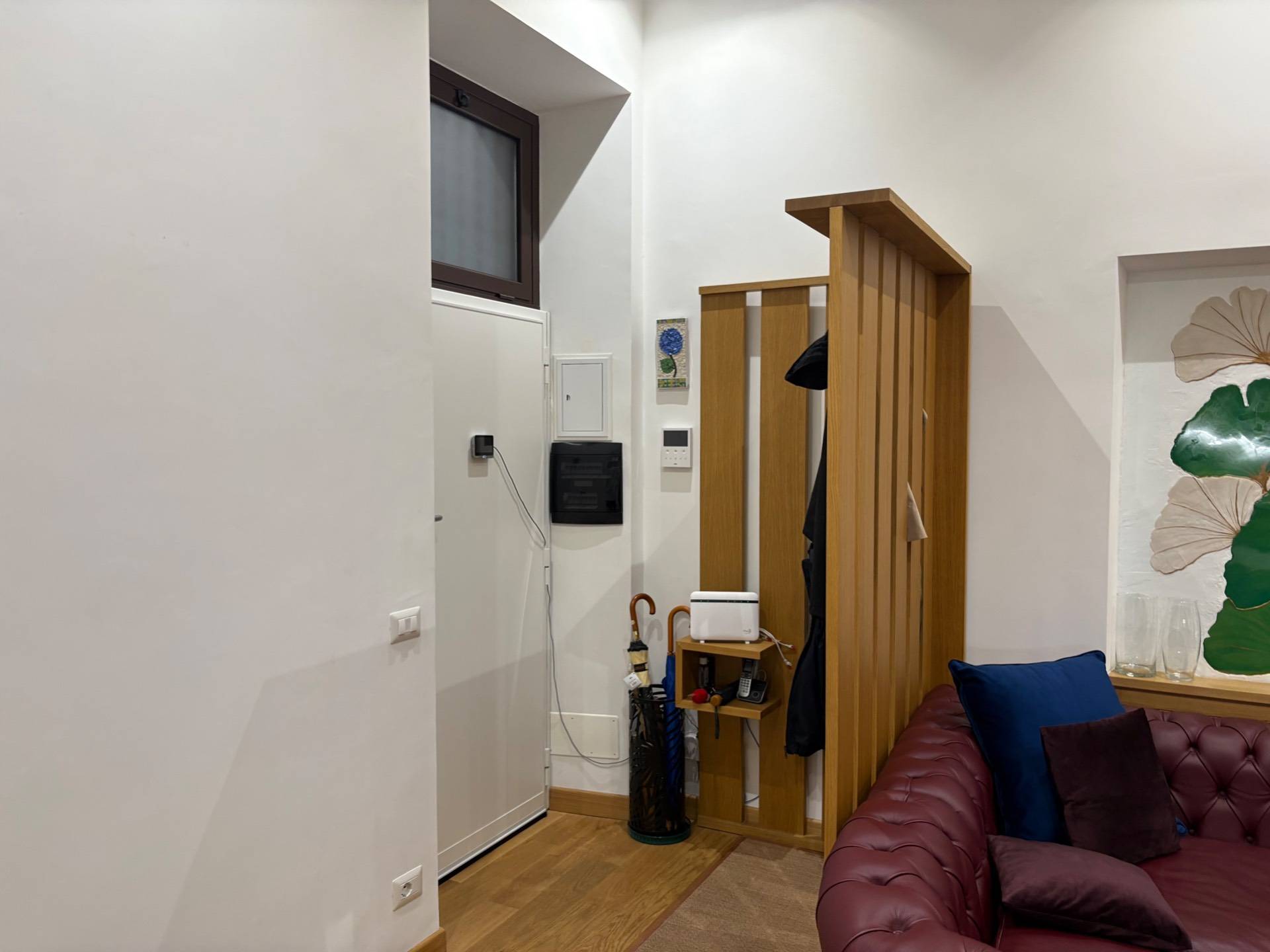 3 locali in vendita a Roma, Trastevere