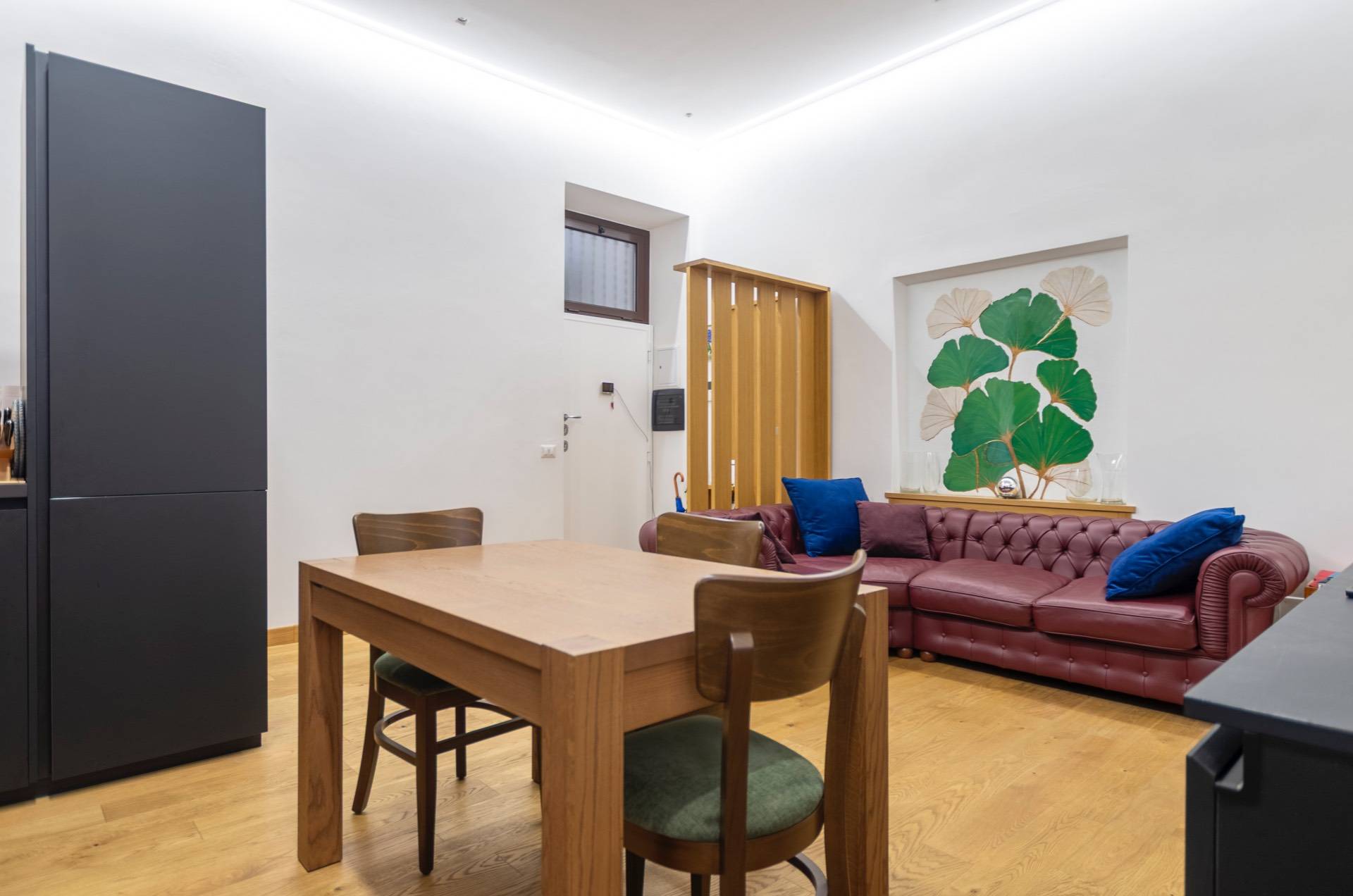 3 locali in vendita a Roma, Trastevere