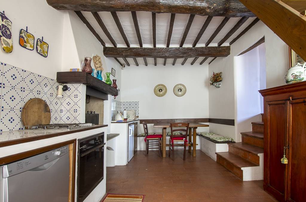 Appartamento in vendita a Pitigliano