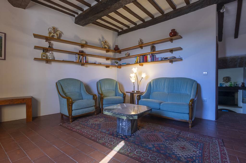 Appartamento in vendita a Pitigliano