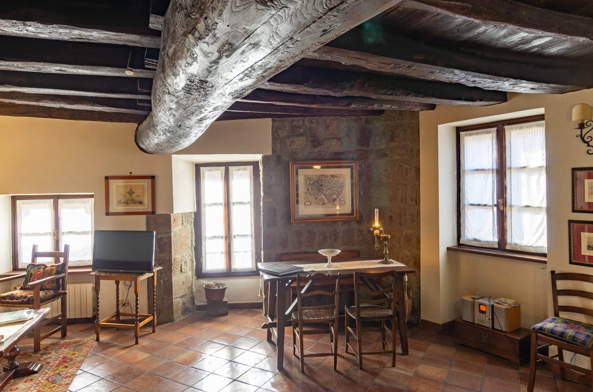 Appartamento in vendita a Viterbo, Centro