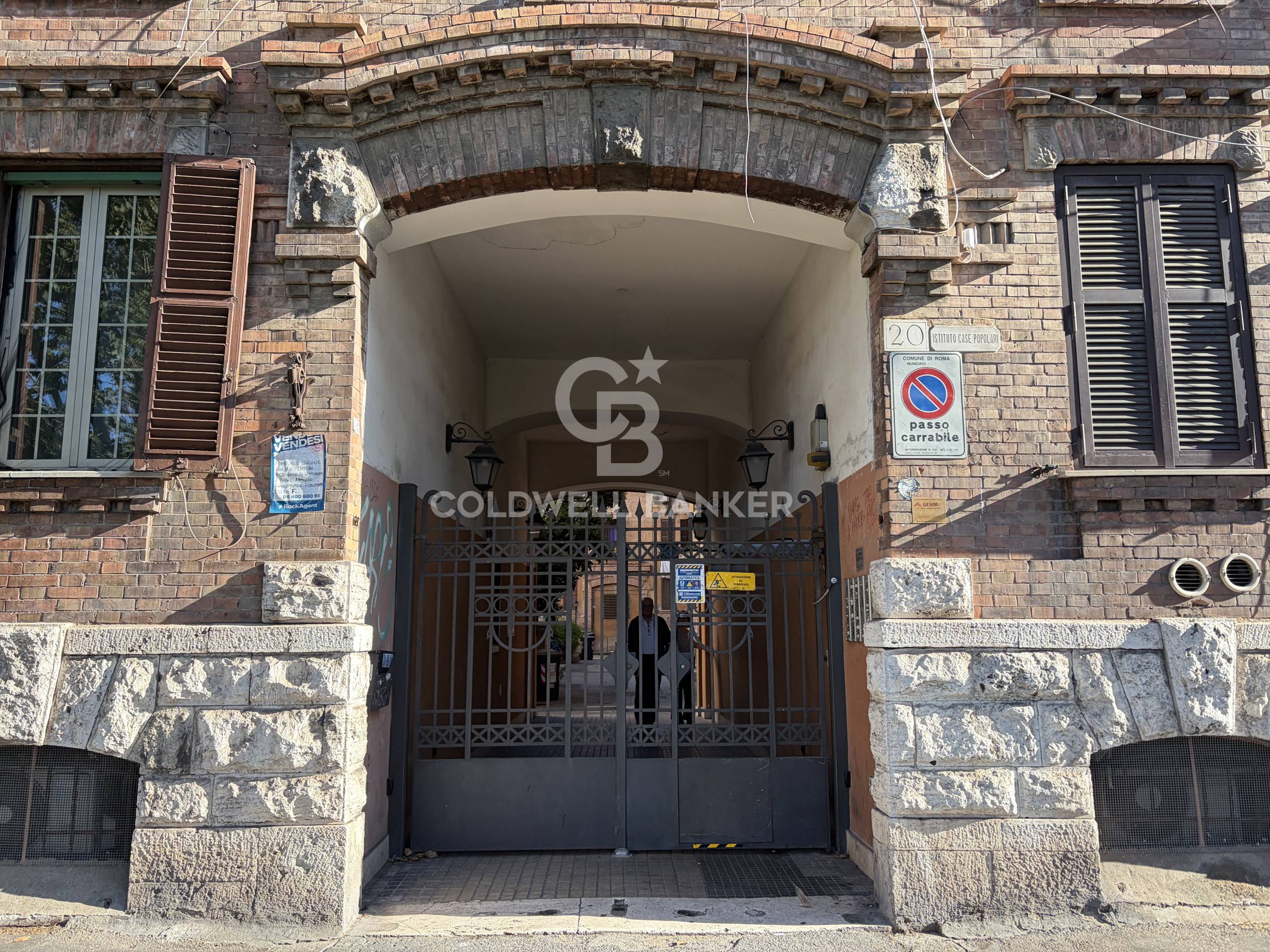 2 locali in vendita a Roma, Testaccio