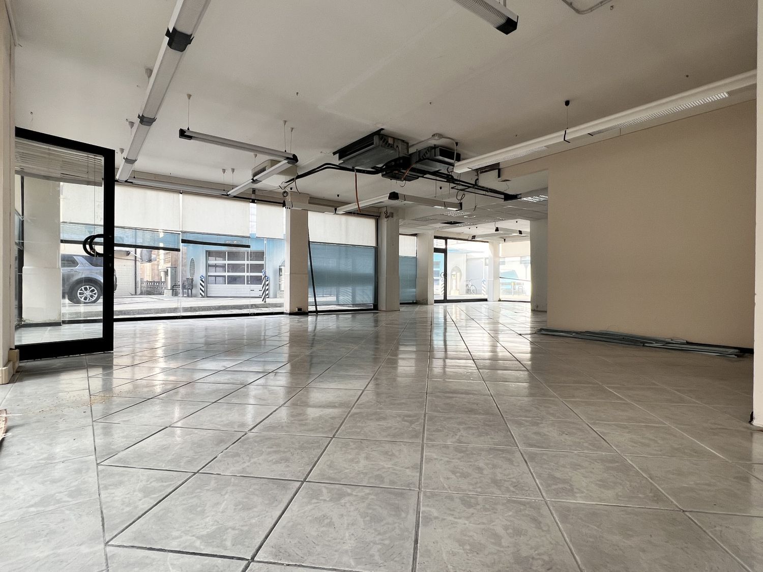 Locale commerciale in vendita in via larino 10, Pescara