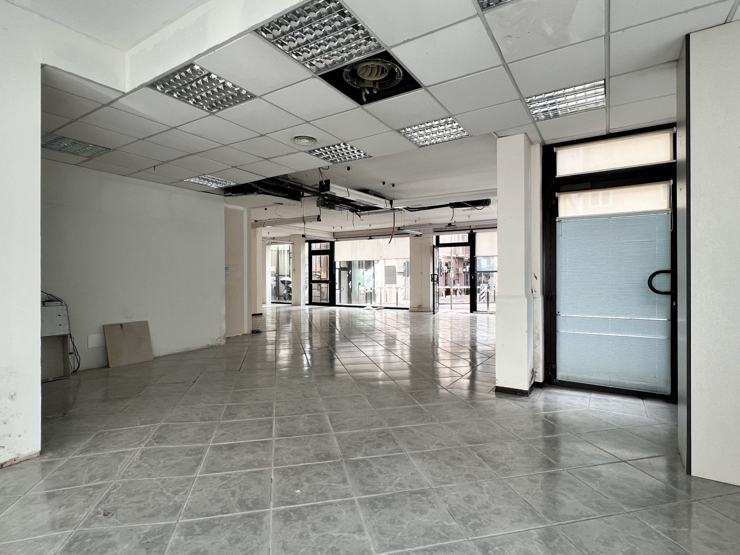 Locale commerciale in vendita in via larino 10, Pescara