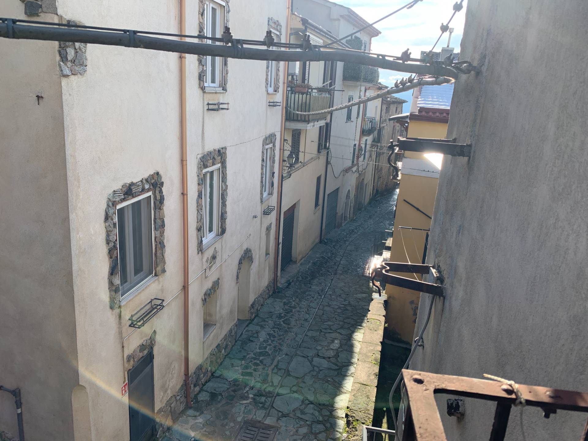 Fabbricato Indipendente in vendita a Celico