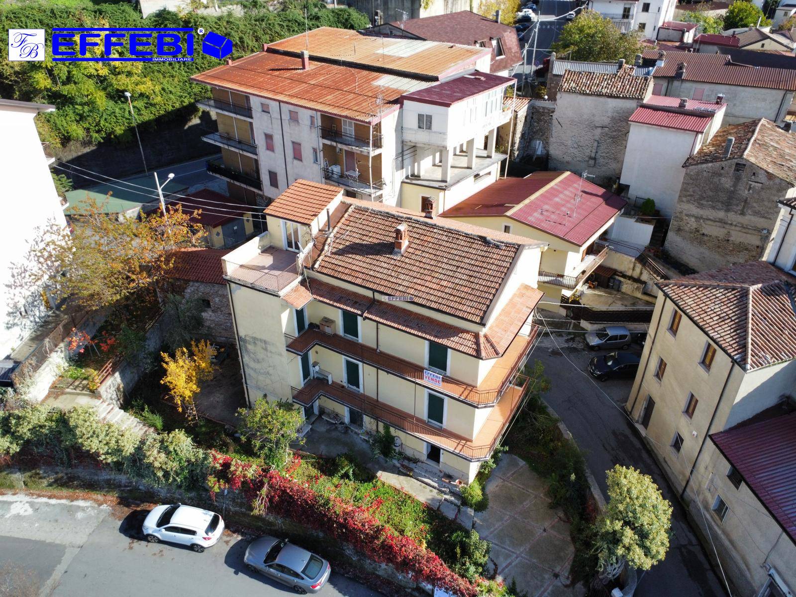 Fabbricato Indipendente in vendita a Spezzano della Sila