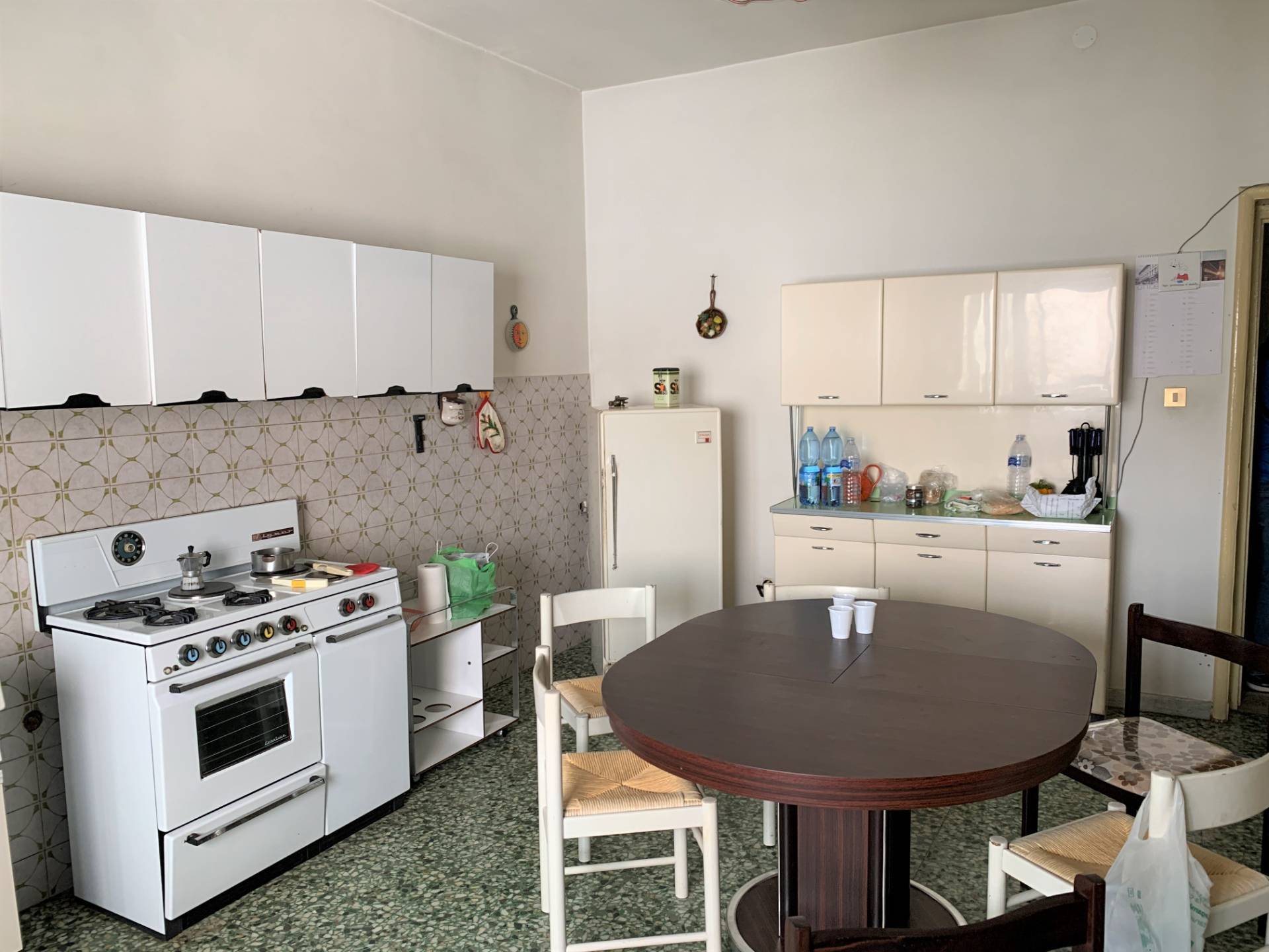 Appartamento in zona Turistica in vendita a Spezzano della Sila, Camigliatello Silano