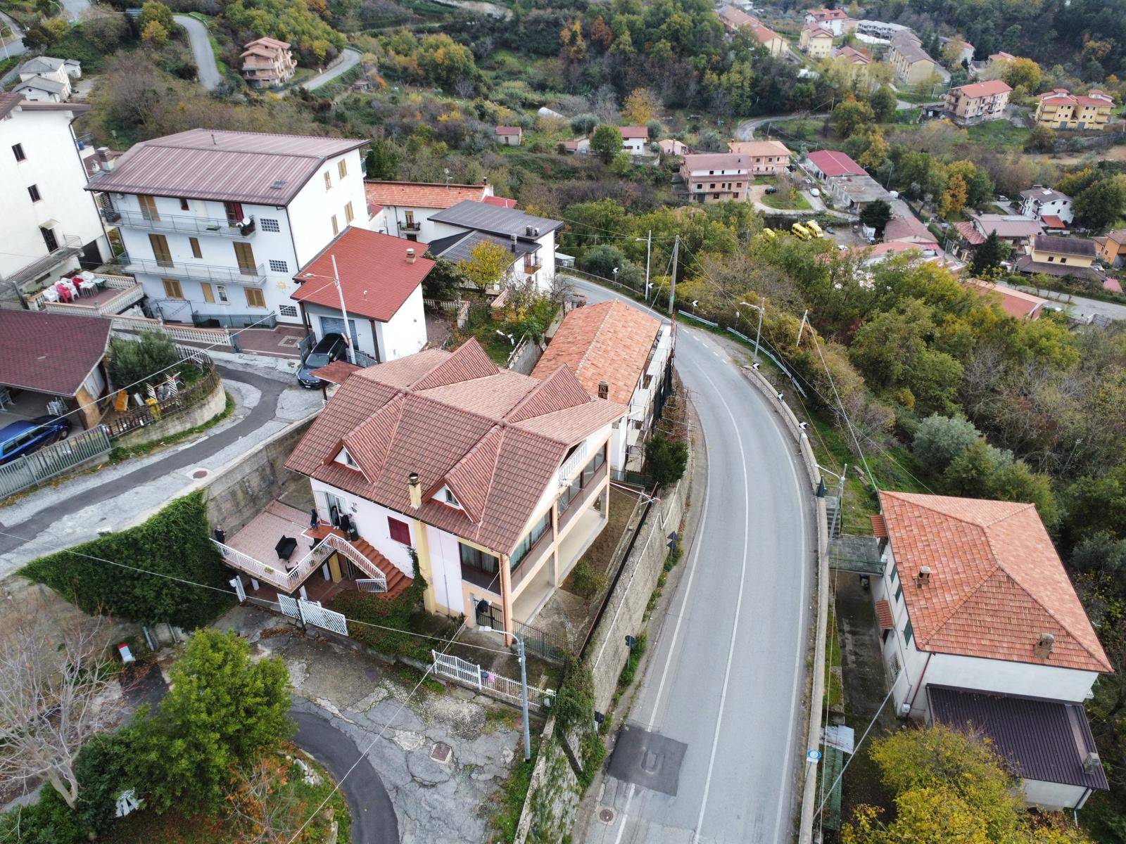 Fabricato Indipendente in vendita a Casali del Manco