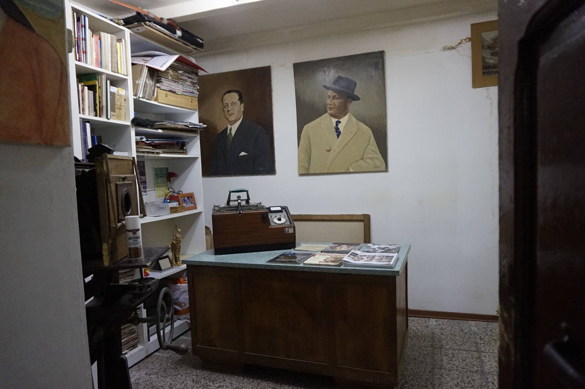 Locale Uso Laboratorio in vendita a Cosenza, Viale Trieste