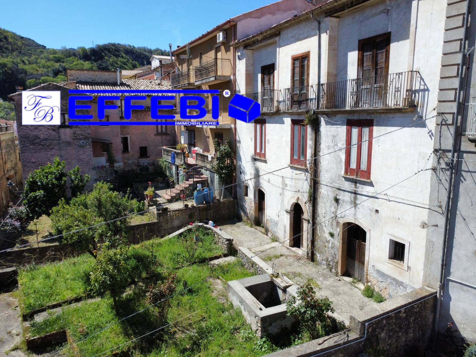 Fabbricato nel Centro Storico in vendita a Mendicino