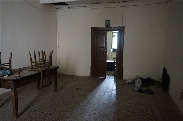 Fabbricato nel centro storico con corte in vendita a Casali del Manco