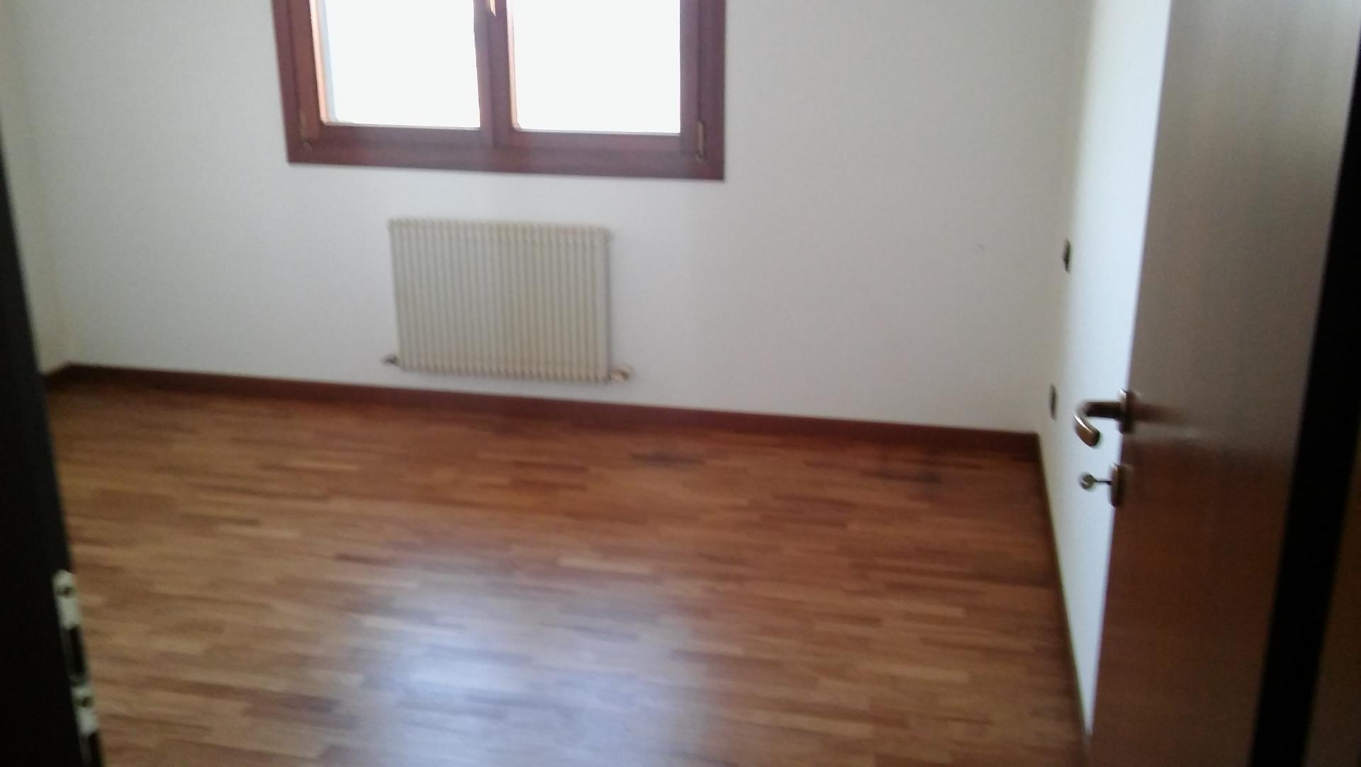 Appartamento in affitto a Paese, Castagnole