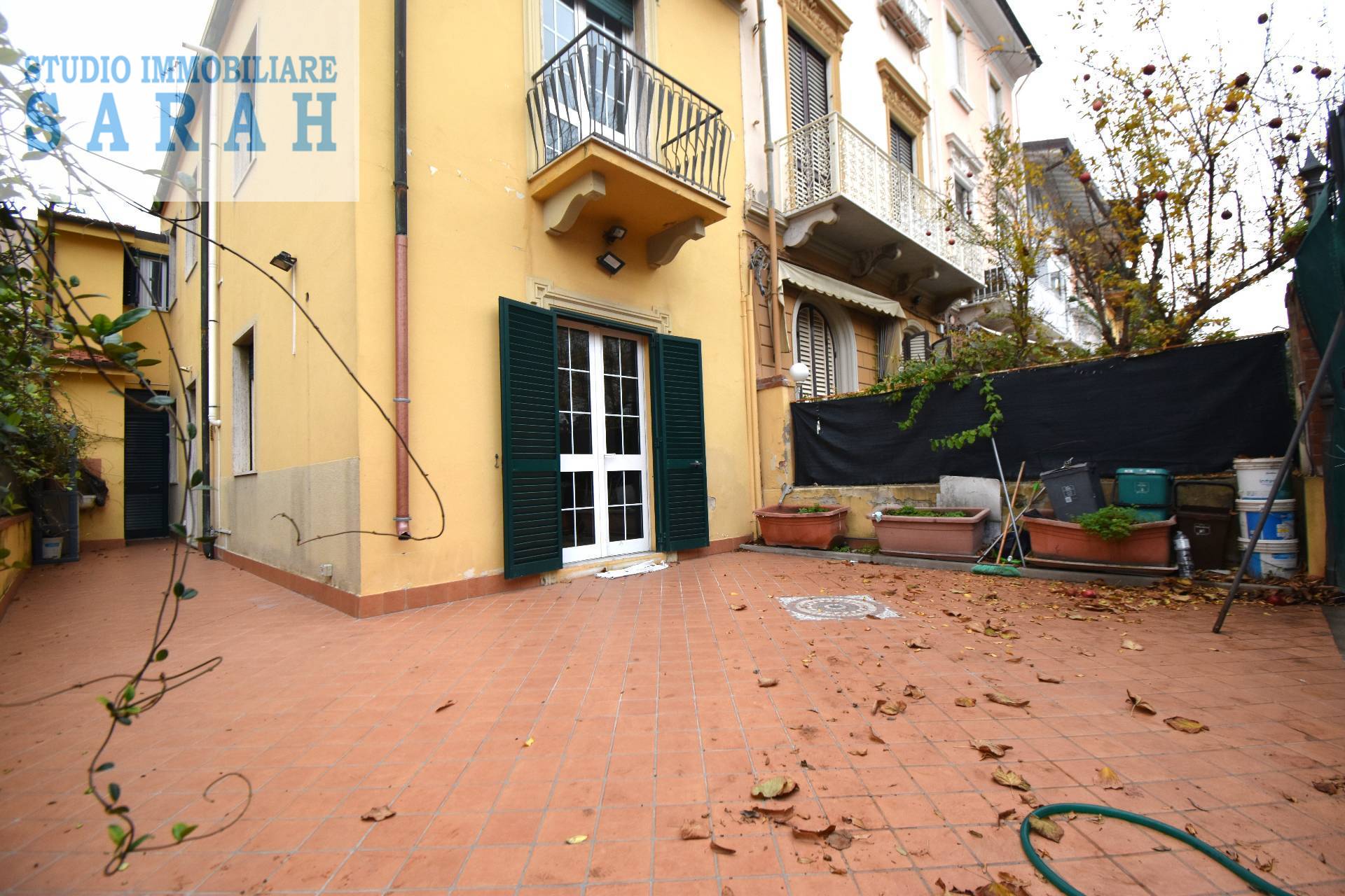 Casa indipendente in vendita a Viareggio, Centro