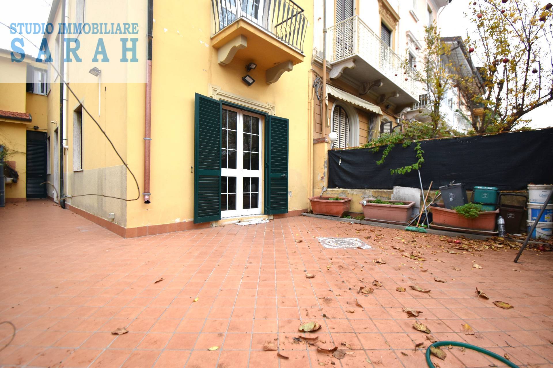 Casa indipendente in vendita a Viareggio, Centro