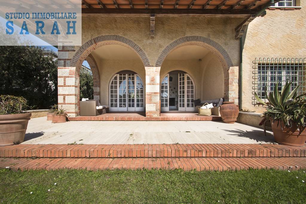 Villa in vendita a Pietrasanta, Marina di Pietrasanta